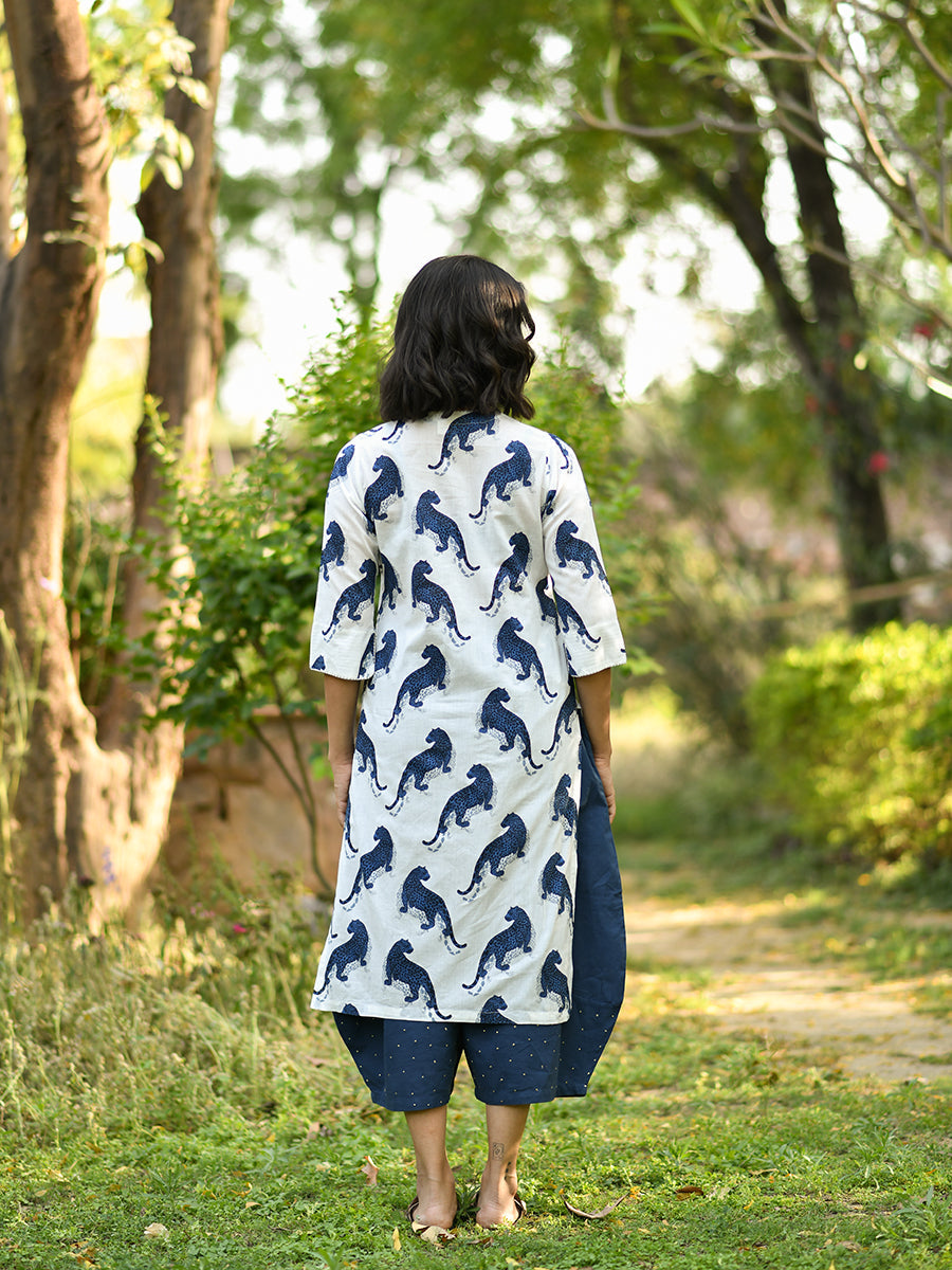 Button Kurta : Leopard White