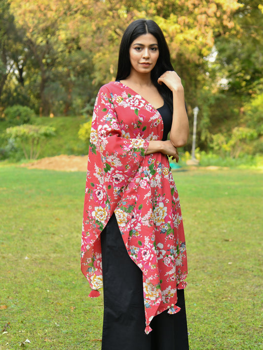 Button Stole : Magnolia Red