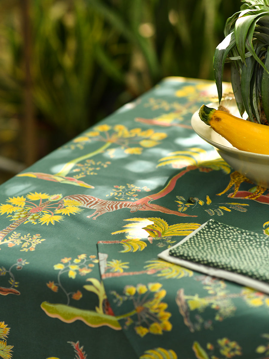 Table Cloth : Safari Topiary Green