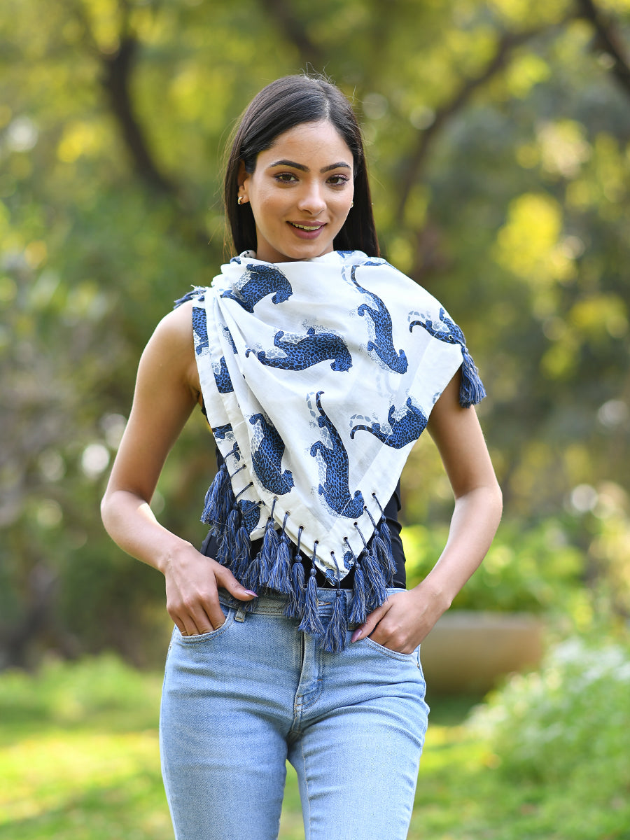 Voile Stole with Fringes : Leopard White