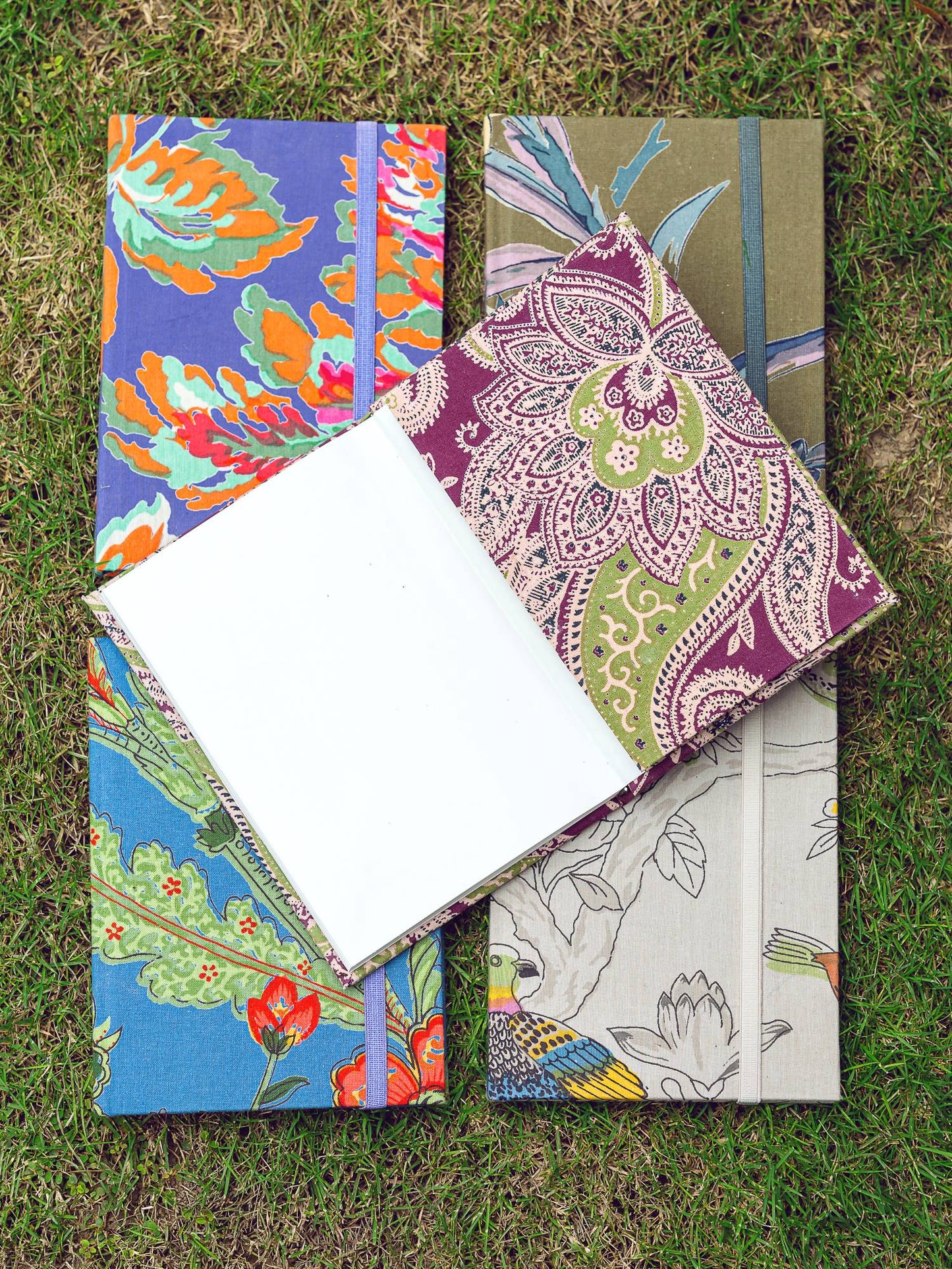 Bandy Note Book : Assorted