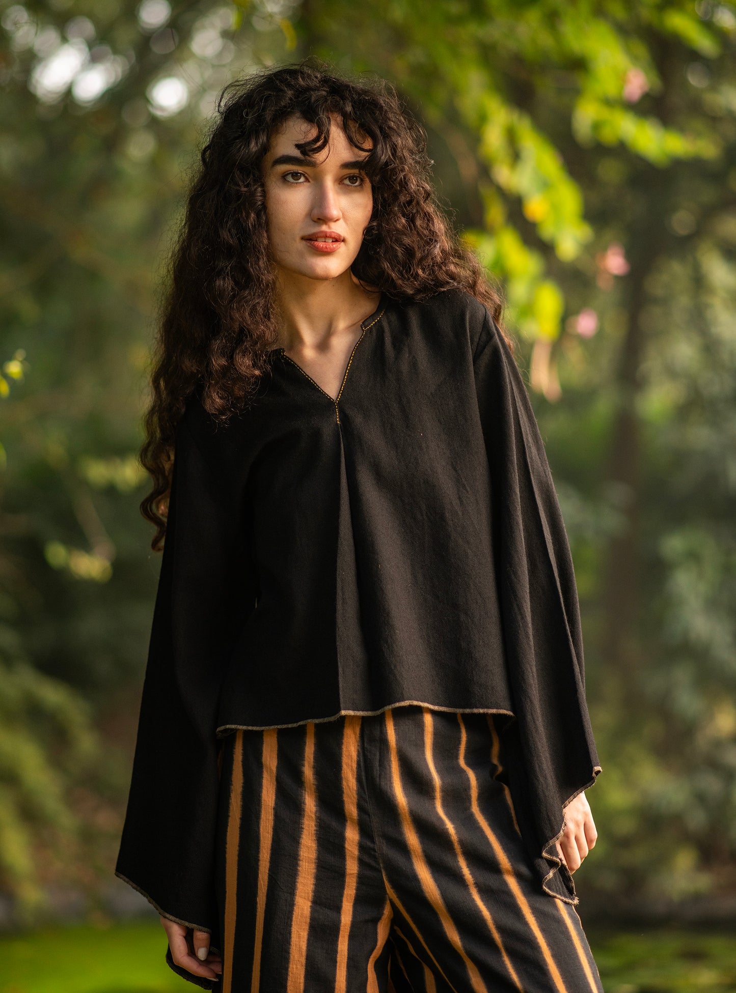 Bell Top: Solid Black