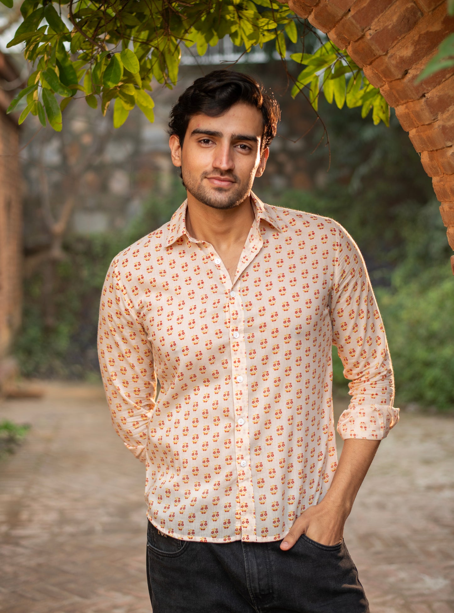Hangout Full Sleeves Shirt: Jasmine Buti Cream
