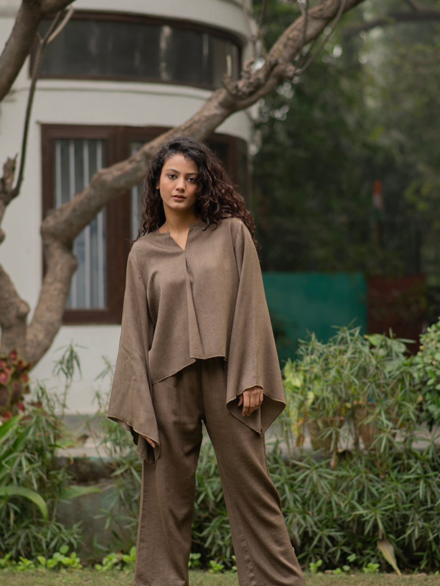 Solid Bell Top : Khaki