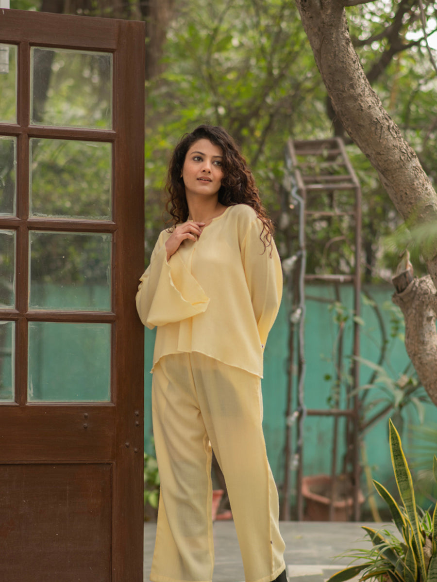 Solid Bell Top : Hay Yellow
