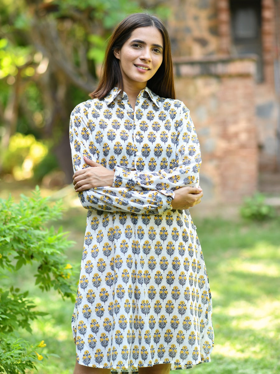 Nasli Buti Punjabi Kurta : White