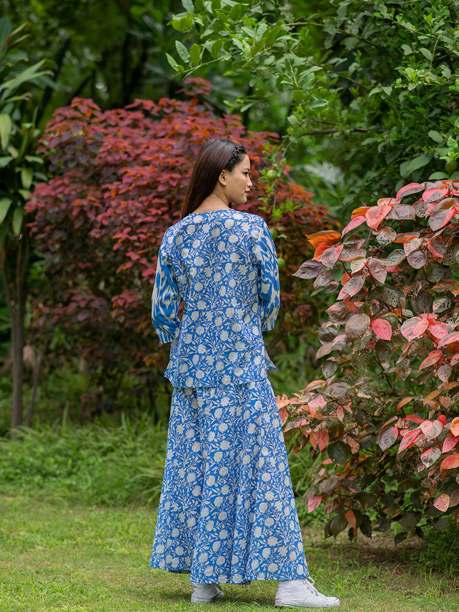 Sundari Jaipur Top : Blue On White